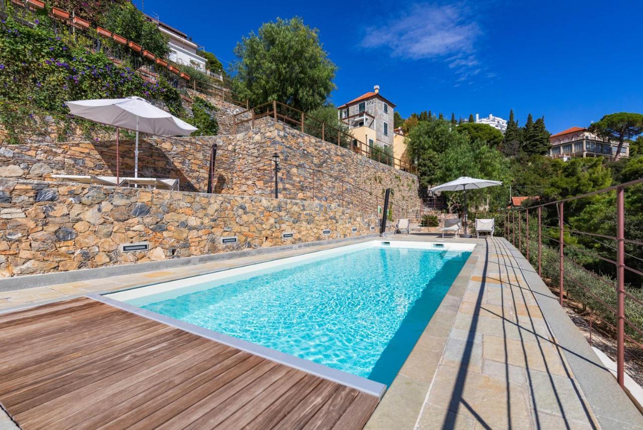 La Sterlizia Di Santa Croce Hotel Alassio Exterior photo
