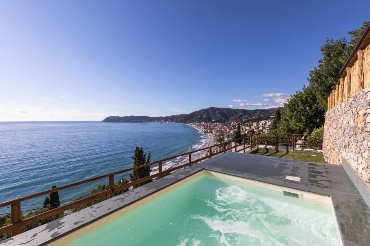 La Sterlizia Di Santa Croce Hotel Alassio Exterior photo
